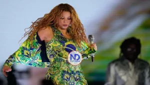 Shakira reúne a dos millones de personas en Copacabana Brasil