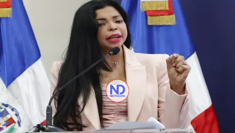 Yeni Berenice ordena investigar si se cumplió el protocolo en caso de Esmeralda Moronta 2 Yeni Berenice ordena investigar si se cumplió el protocolo en caso de Esmeralda Moronta