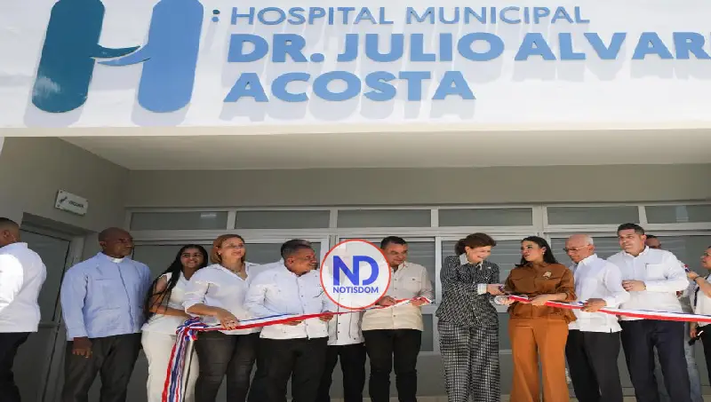 Vicepresidenta y director del SNS entregan renovado hospital municipal de Castañuelas, Montecristi