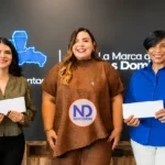 ApartamentosRD dona un millón de pesos para apoyar terapias de niños con autismo
