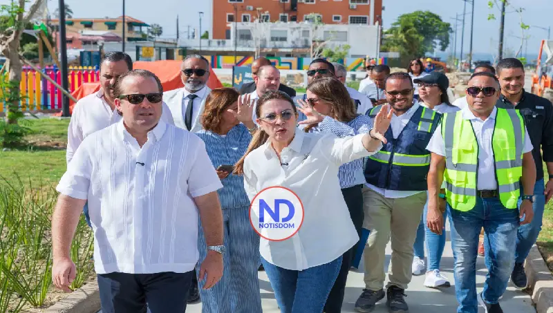 Carolina y Paliza anuncian inauguración del Paseo 30 de Mayo para la próxima semana 2 Carolina y Paliza anuncian inauguración del Paseo 30 de Mayo para la próxima semana