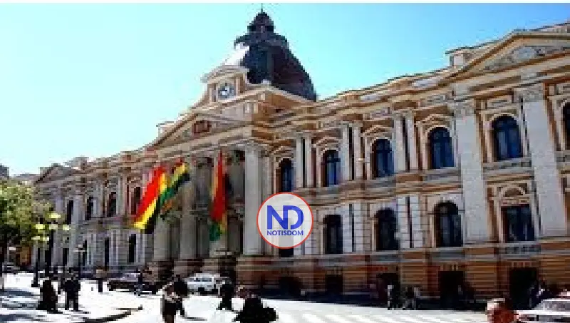 Congreso autoriza al Presidente a utilizar el Ejército 2 Congreso autoriza al Presidente a utilizar el Ejército