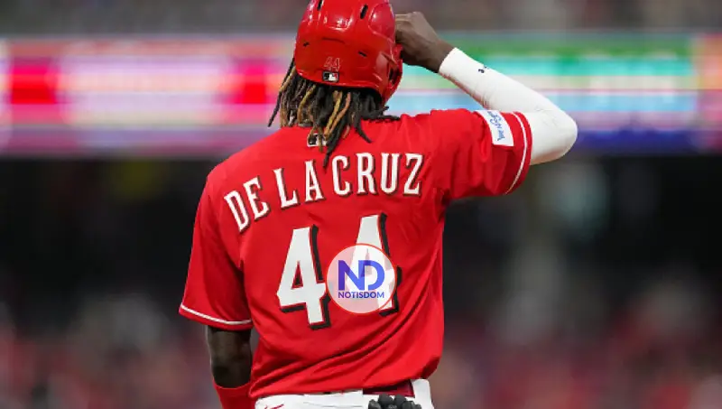 Rojos colocan a Elly De la Cruz en lista lesionados por 10 días