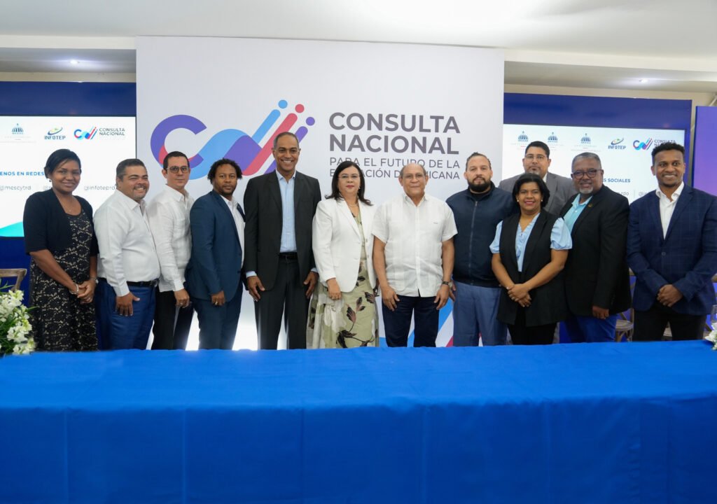 Comisión para la transformación educativa presenta consulta nacional a medios digitales 3 Encuentro con medios digitales 1 Comisión para la transformación educativa presenta consulta nacional a medios digitales