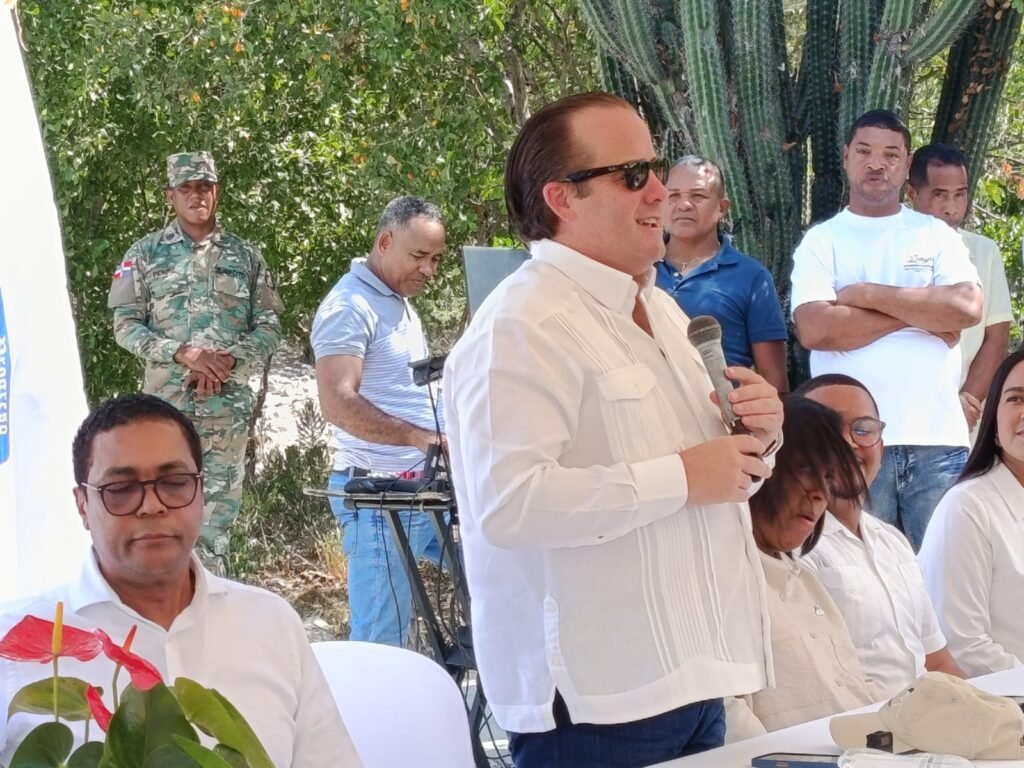 Gobierno inaugura funeraria municipal en Villa Jaragua 2 1 Gobierno inaugura funeraria municipal en Villa Jaragua