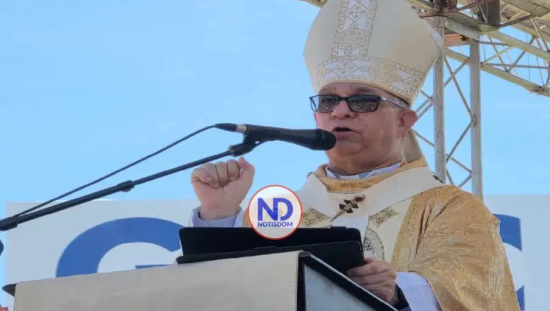 Arzobispo llama a fortalecer la salud mental y la cultura de paz en celebración de Corpus Christi