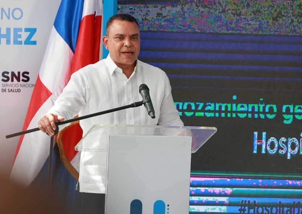 El Hospital Materno Infantil de Barahona estrena las primeras 15 UCI pediátricas del sur 3 Julio Landron 27 El Hospital Materno Infantil de Barahona estrena las primeras 15 UCI pediátricas del sur