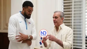 Abinader felicita Karl Towns tras conquistar el campeonato NBA