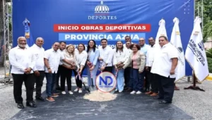 Gobierno anuncia construcción de cinco techados en Azua