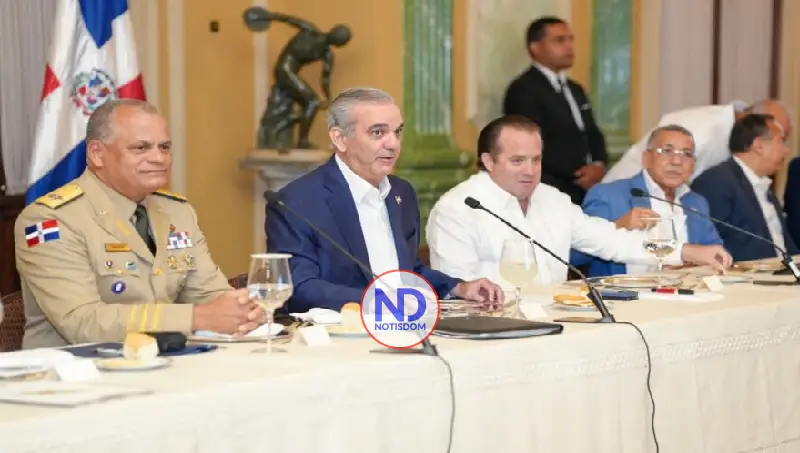 Abinader advierte que no permitirá pandillas haitianas se acerquen a frontera
