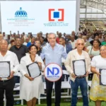 Abinader entrega 2,322 títulos en SD a más de 9,000 personas