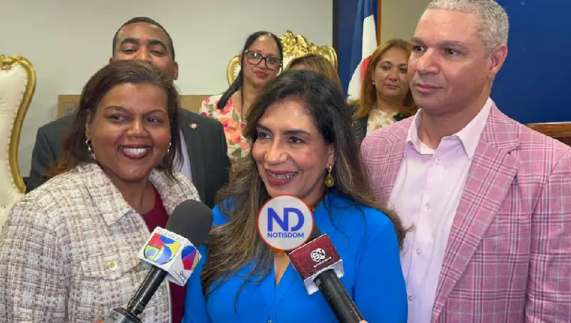Viceministra de Justicia destaca labor de Lealtad Política durante actividades en honor a las madres en NY 3 NOTISDOM FOTOS PF2026 2026 06 01T104649.635 Viceministra de Justicia destaca labor de Lealtad Política durante actividades en honor a las madres en NY