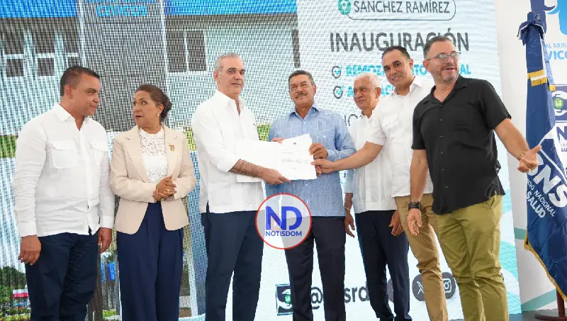 NOTISDOM FOTOS PF2026 2026 06 11T135725.972 Abinader entrega hospital remozado en Cevicos y anuncia nuevo centro clínico-quirúrgico para Cotuí [Video]