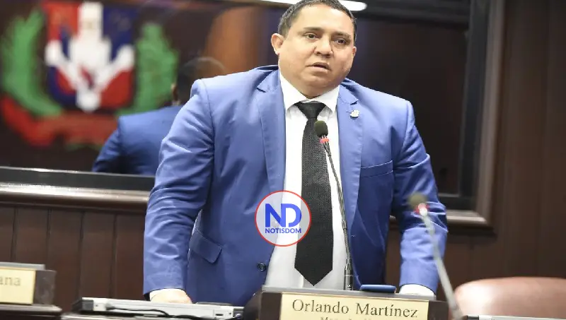 Diputado Orlando Martínez anuncia respaldo al proyecto presidencial de Wellington Arnaud