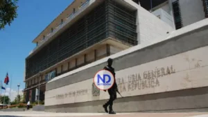 Piden año prisión para acusados extorsionar residentes en EEUU
