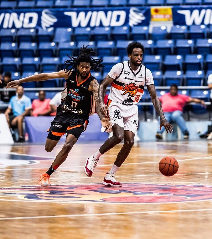Richardson y Sanders Jr. lideran triunfo de Reales sobre Titanes en la LNB 3 Richardson y Sanders Jr. 1 Richardson y Sanders Jr. lideran triunfo de Reales sobre Titanes en la LNB