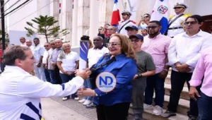 Antorcha de los JCC 2026 recorre municipio de Santiago