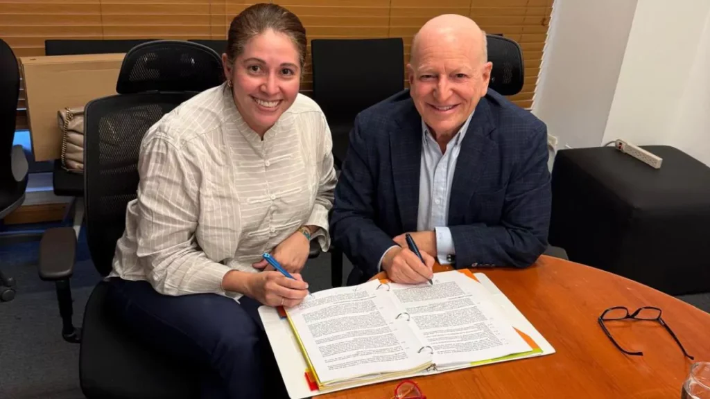 Caribbean Cinemas Ágora abrirá sus puertas en julio 3 Silvia Rosales y Robert Carrady Caribbean Cinemas Ágora abrirá sus puertas en julio