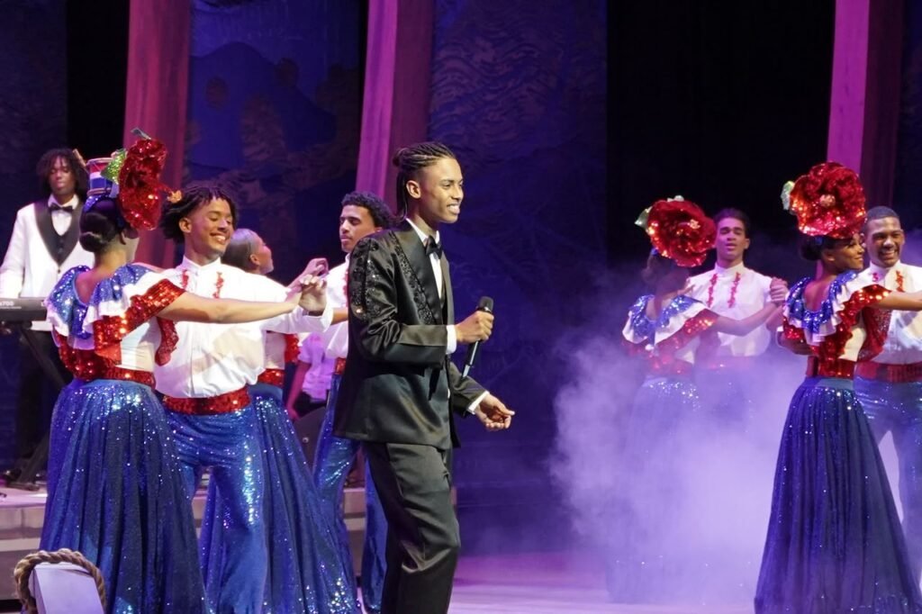 Luis Miguel De Camps inaugura muestra nacional de la Modalidad en Artes en el Teatro Nacional 7 estudiantes de las 18 Regionales educativas del pais 4 Luis Miguel De Camps inaugura muestra nacional de la Modalidad en Artes en el Teatro Nacional