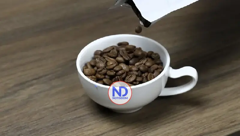 ¿Cuánto café es saludable tomar al día?