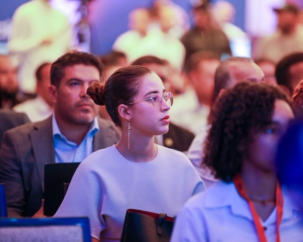 Consejo Nacional de Promocion y Apoyo a la Micro 2 Inauguran EmprendeLab 2026 en Santiago con seis proyectos finalistas de innovación