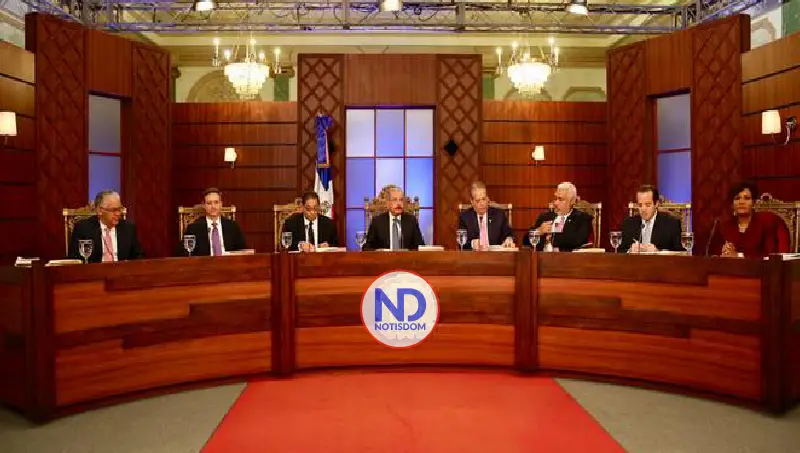 Presidente Abinader convoca al Consejo de la Magistratura para evaluar desempeño de jueces