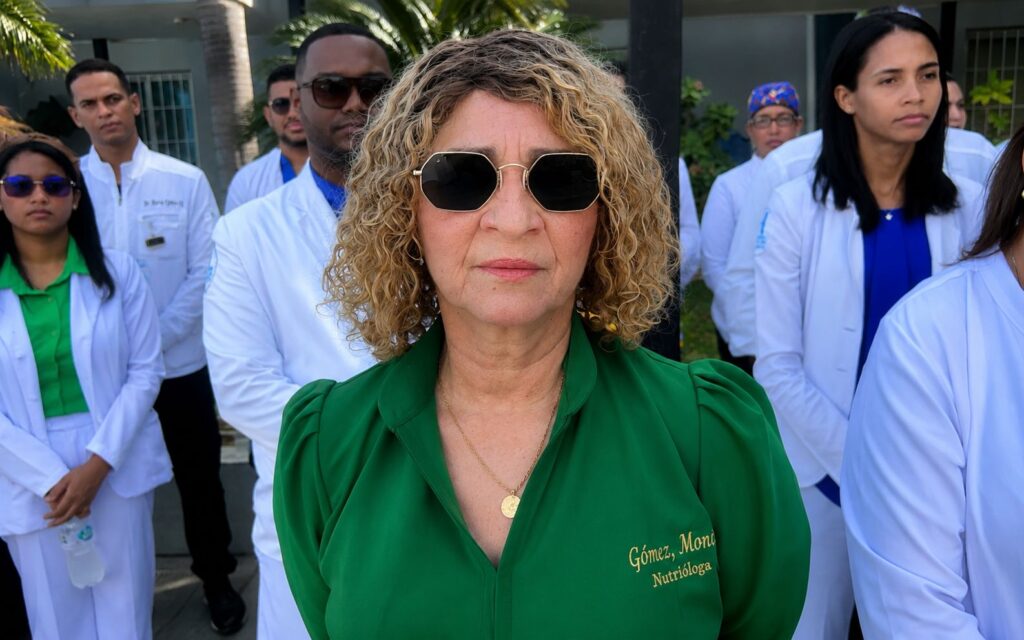 Médicos en Hospital Jaime Mota acatan llamado a paro de labores por 24 horas en Barahona 5 Doctora Gomez Médicos en Hospital Jaime Mota acatan llamado a paro de labores por 24 horas en Barahona