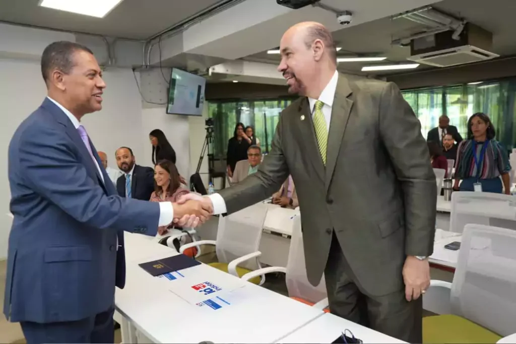 Gómez Mazara pide a universidades liderar la transformación digital de RD 3 Gomez Mazara 1 Gómez Mazara pide a universidades liderar la transformación digital de RD