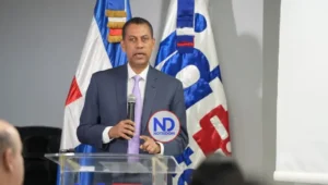 Gómez Mazara pide a universidades liderar la transformación digital de RD