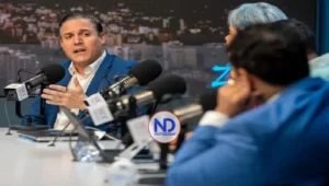 Reitera aspiración a Secretaría General PRM y salida consenso