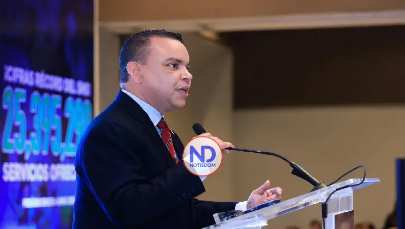 Julio Landrón presenta balance de sus primeros seis meses al frente del SNS