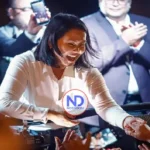 El Gobierno Perú inicia la transferencia gestión a Fujimori
