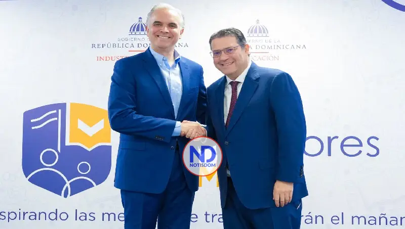 Gobierno lanza Embajadores STEM para impulsar el talento científico y tecnológico en las aulas