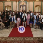 Abinader recibe a 30 jóvenes dominicanos destacados por su excelencia académica en el extranjero [Video]