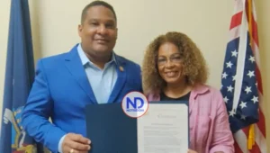 Asambleísta Yudelka Tapia reconoce a Jhanel Ferreras por su trayectoria y aportes comunitarios