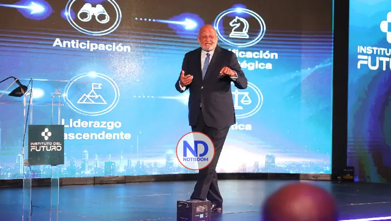 NOTISDOM FOTOS PF2026 2026 07 31T180042.041 Roberto Fulcar lanza Instituto del Futuro para anticipar los desafíos del siglo XXI [video]