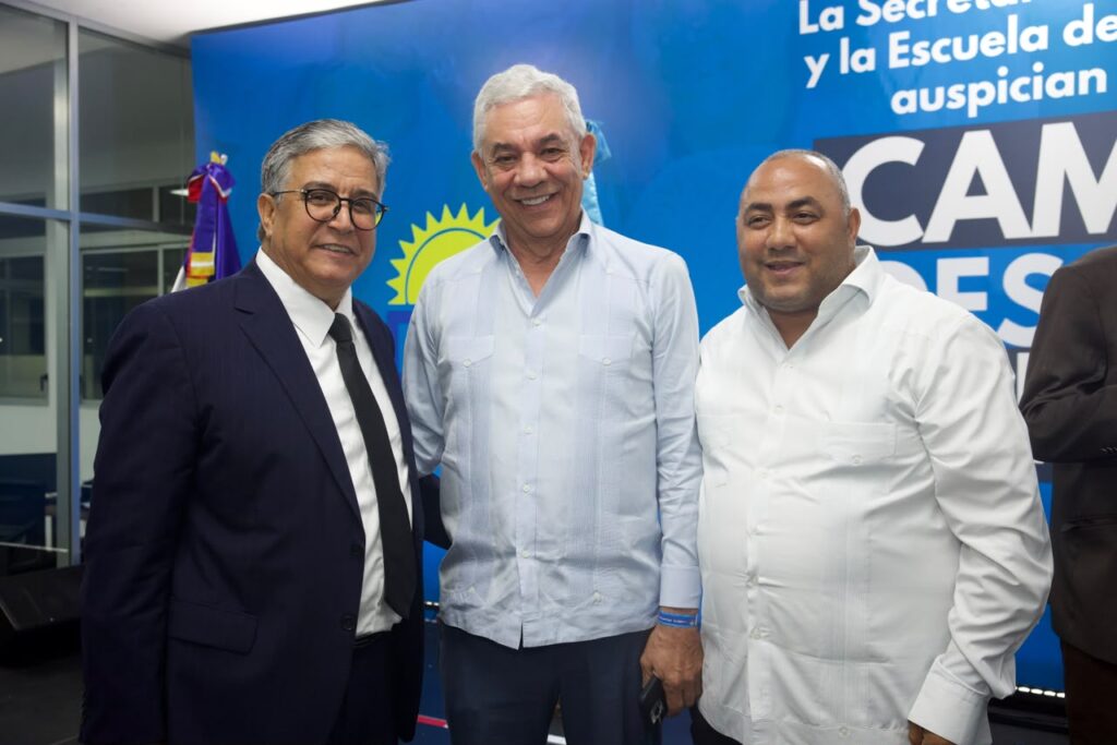 Partido Dominicanos por el Cambio 5 Partido Dominicanos por el Cambio aborda desafíos del nuevo Código Penal durante conferencia