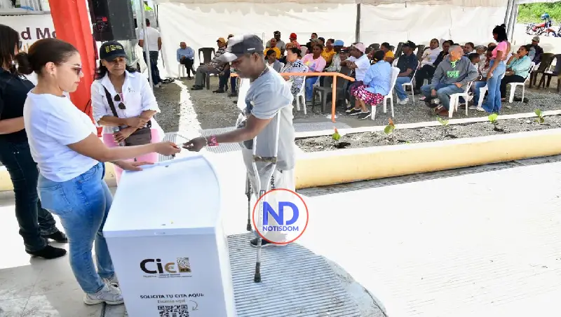 JCE entrega más de mil nuevas cédulas durante jornada especial en Pedro Corto 2 JCE entrega más de mil nuevas cédulas durante jornada especial en Pedro Corto