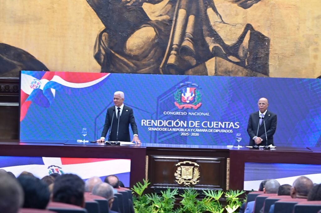 Alfredo Pacheco destaca labor legislativa durante el período 2025-2026 3 Ricardo De los Santos 11 Alfredo Pacheco destaca labor legislativa durante el período 2025-2026