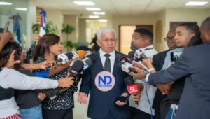 Presidente del Senado niega proyectos no se aprueban al vapor
