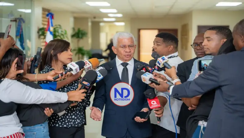 Presidente del Senado niega proyectos no se aprueban al vapor
