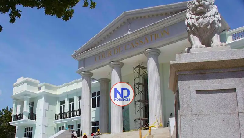 Tribunal enjuicia exfuncionarios asociados a bandas haitianas