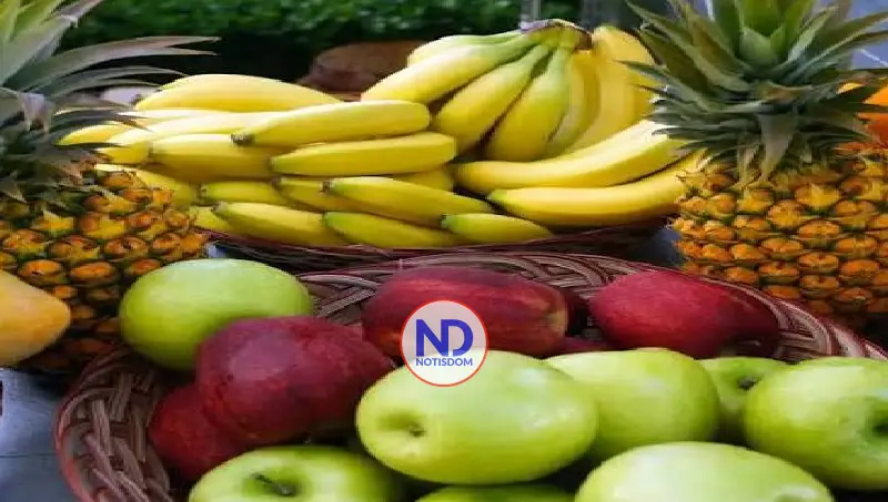 ¿Se puede comer frutas en la noche?