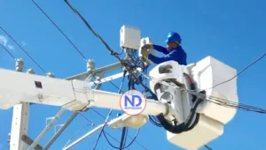 Edesur restablece servicio eléctrico en el kilómetro 13 de la carretera Sánchez