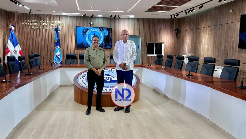 Erdwin Olivares asume dirección del COE y promete fortalecer respuesta ante emergencias