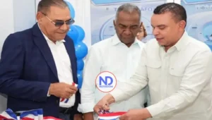 SNS entrega tomógrafo última generación a hospital de Baní