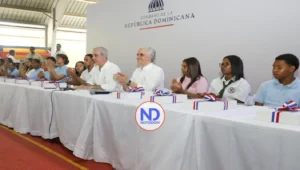 Abinader destaca avances en la educación pública dominicana