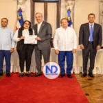 Abinader encabeza entrega de 36,225 becas tecnológicas en el ITLA
