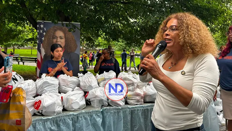 NOTISDOM FOTOS PF2026 2026 08 01T100624.384 Yudelka Tapia acerca recursos a más de 300 familias del Bronx durante feria comunitaria