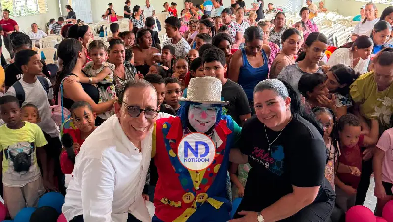 NOTISDOM FOTOS PF2026 2026 08 04T133720.764 Fundación Khloe lleva alegría y esperanza a cientos de niños de escasos recursos en Moca
